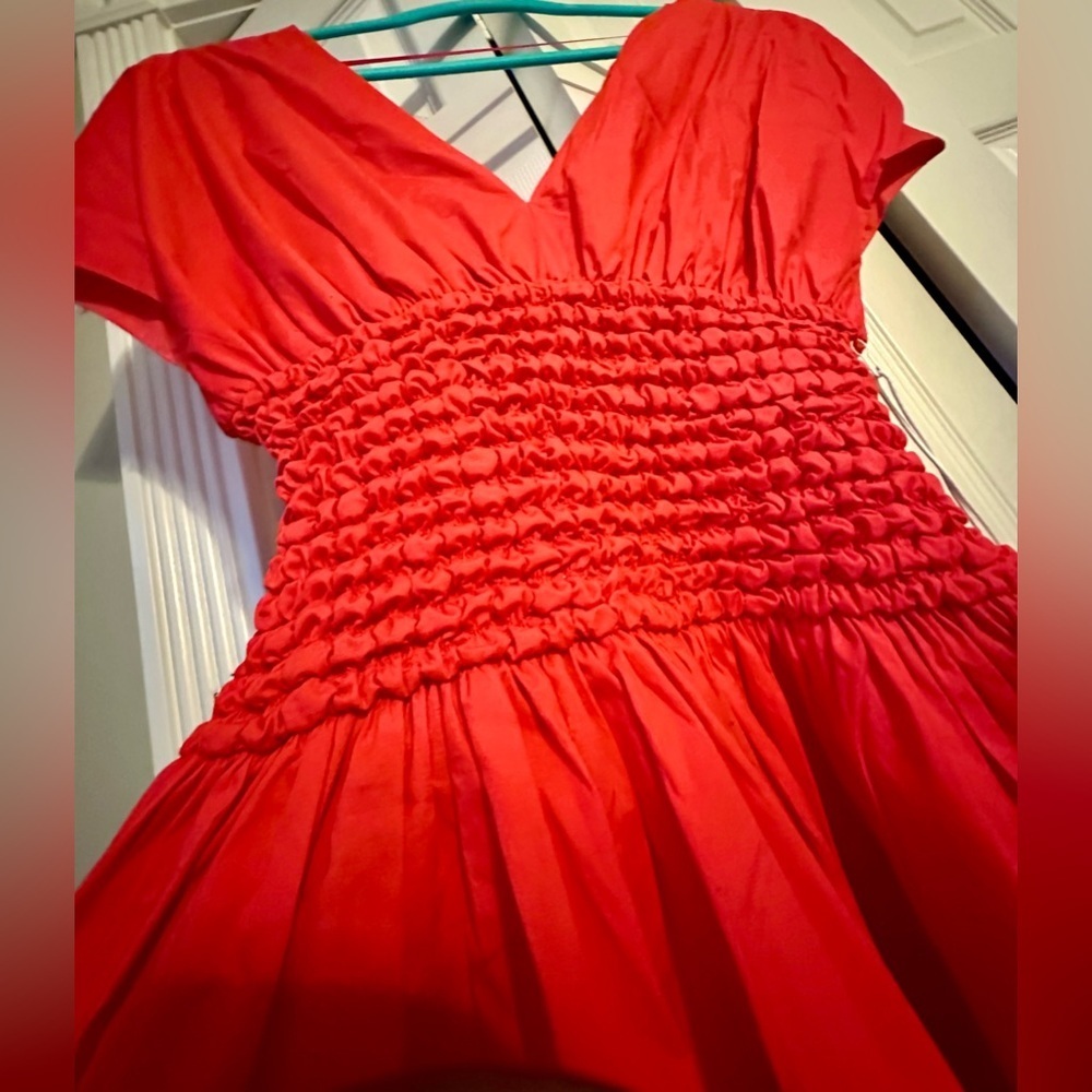 STAUD Jackson Smocked Midi Dress Hibiscus Red NWT S Rare Sold Out Never Tried On - Picture 3 of 10